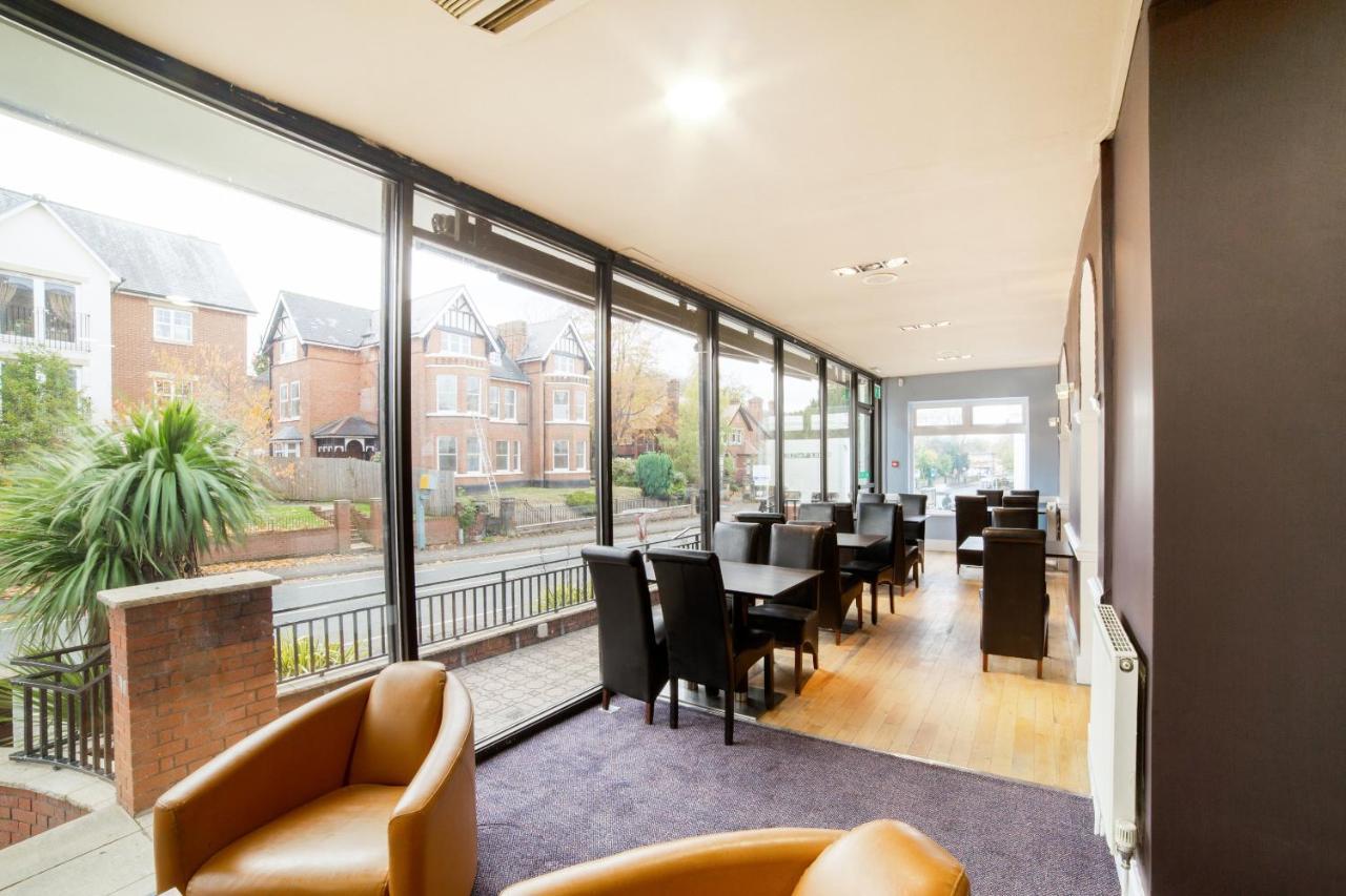 The Connaught Hotel Wolverhampton Exterior photo
